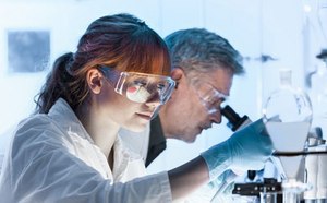 Proteins, Enzymes & Small Molecules Proteins, Enzymes & Small Molecules