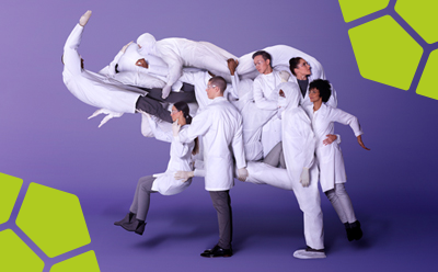 规避风险的专家 兼顾项目的安全性和稳定性绝非易事,我们的专家团队可为您量身定制既能管控风险又能保证进度的解决方案。