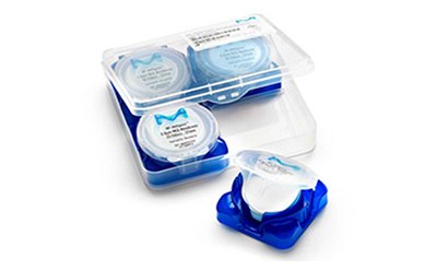 Blue and clear polypropylene containers, showing improved usability and reduced plastic use. Blue and clear polypropylene containers, showing improved usability and reduced plastic use.