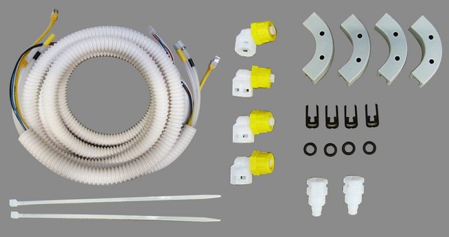 Connector 5m Connects two PODs, for Milli-Q® IQ/IX series