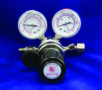 Aldrich® Corrosive Lecture-Bottle Gas Regulator DIN 1 connection