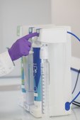 Milli-Q® SQ 240CV Purification System Kit Combined pure RO water production station &amp; ultrapure water dispensing module with repeat preset volume dispensing; includes 3.5 L Switch tank